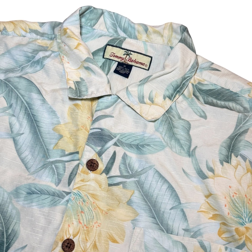 Tommy Bahama Mens Medium Silk Camp Shirt Tropical Floral Palm Leaf‎ Short Sleeve